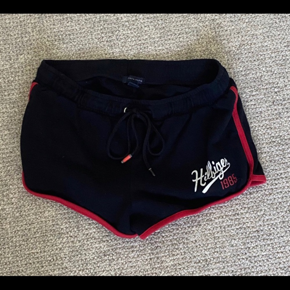 tommy hifliger shorts from urban outfitters!